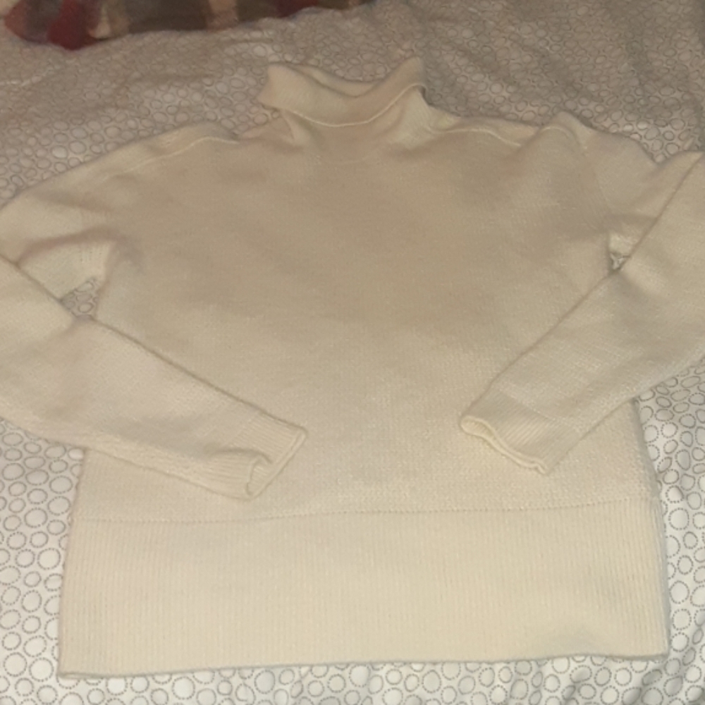 Jil Sander Cashmere Turtlekneck. WILL TAKE OFFERS